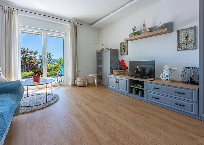 Апартаменты Einzigartiges Nur 200 Meter Zum Sandstrand Mit Meerblick, Parkplatz, Liegen, Klima