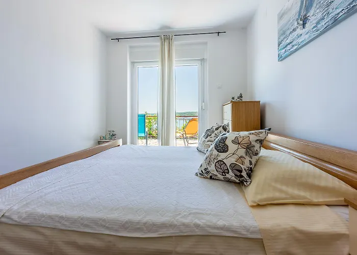 Апартаменты Einzigartiges Nur 200 Meter Zum Sandstrand Mit Meerblick, Parkplatz, Liegen, Klima *