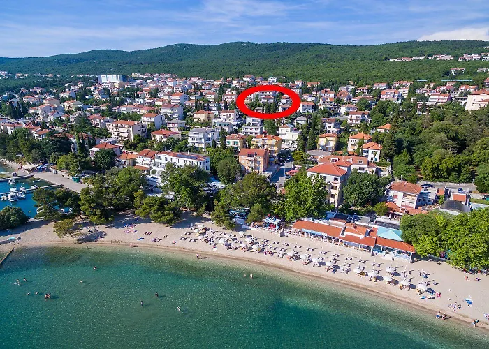 Einzigartiges Nur 200 Meter Zum Sandstrand Mit Meerblick, Parkplatz, Liegen, Klima